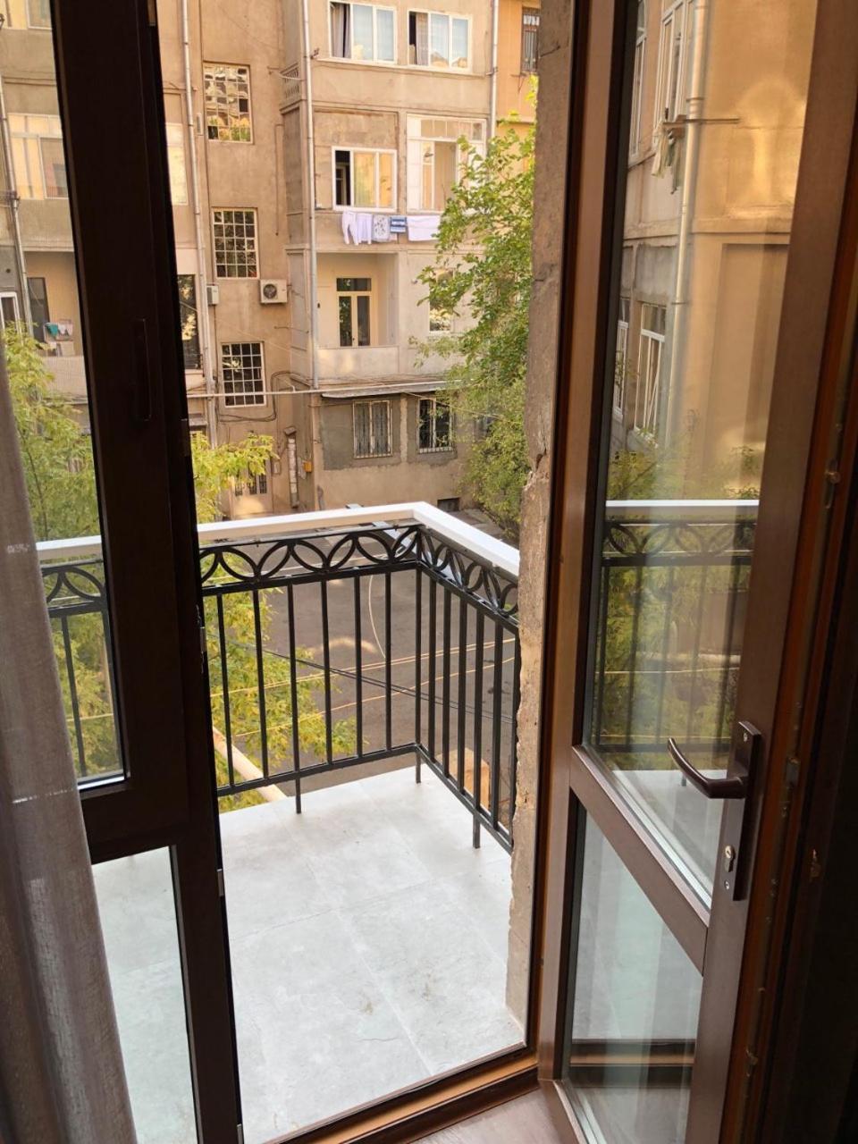Apartment On Moskovyan 31 Erivan Exterior foto